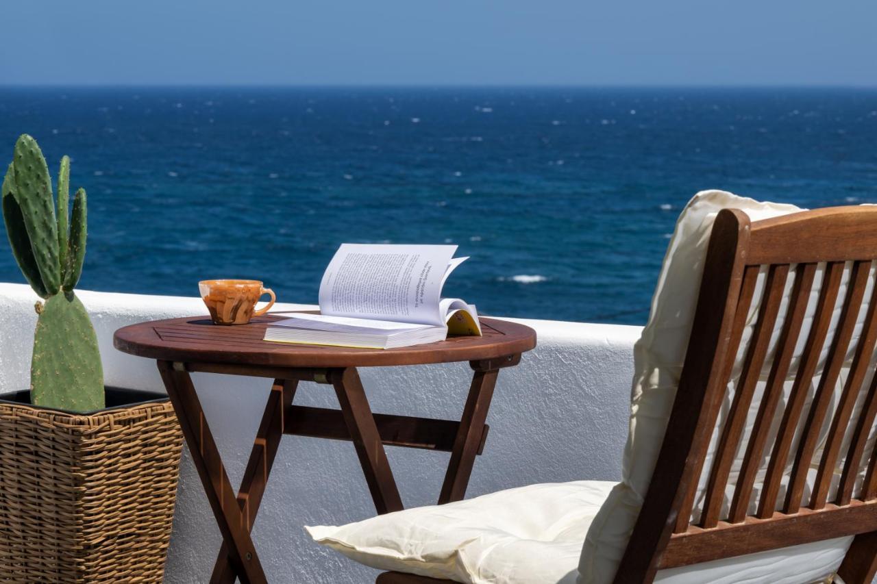 Peaceful Seafront Retreat In Santorini -Sonus Mare Beach Houses Vourvoulos Экстерьер фото