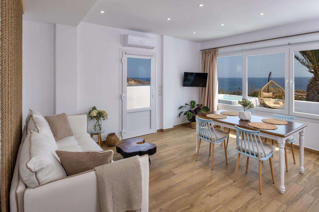 Peaceful Seafront Retreat In Santorini -Sonus Mare Beach Houses Vourvoulos Экстерьер фото