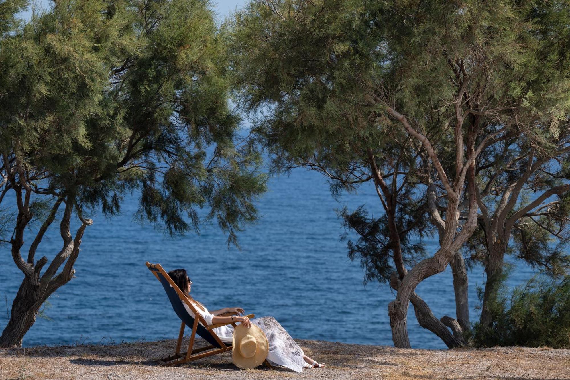 Peaceful Seafront Retreat In Santorini -Sonus Mare Beach Houses Vourvoulos Экстерьер фото